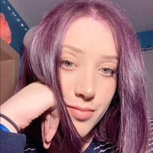 Meet your Posher, Dayna